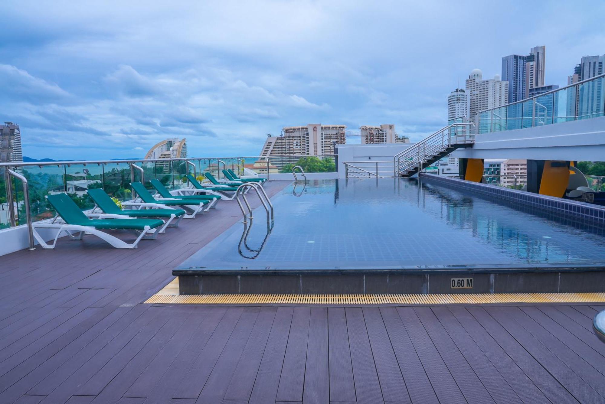 פאטאיה Blue Boat Hotel Jc מראה חיצוני תמונה