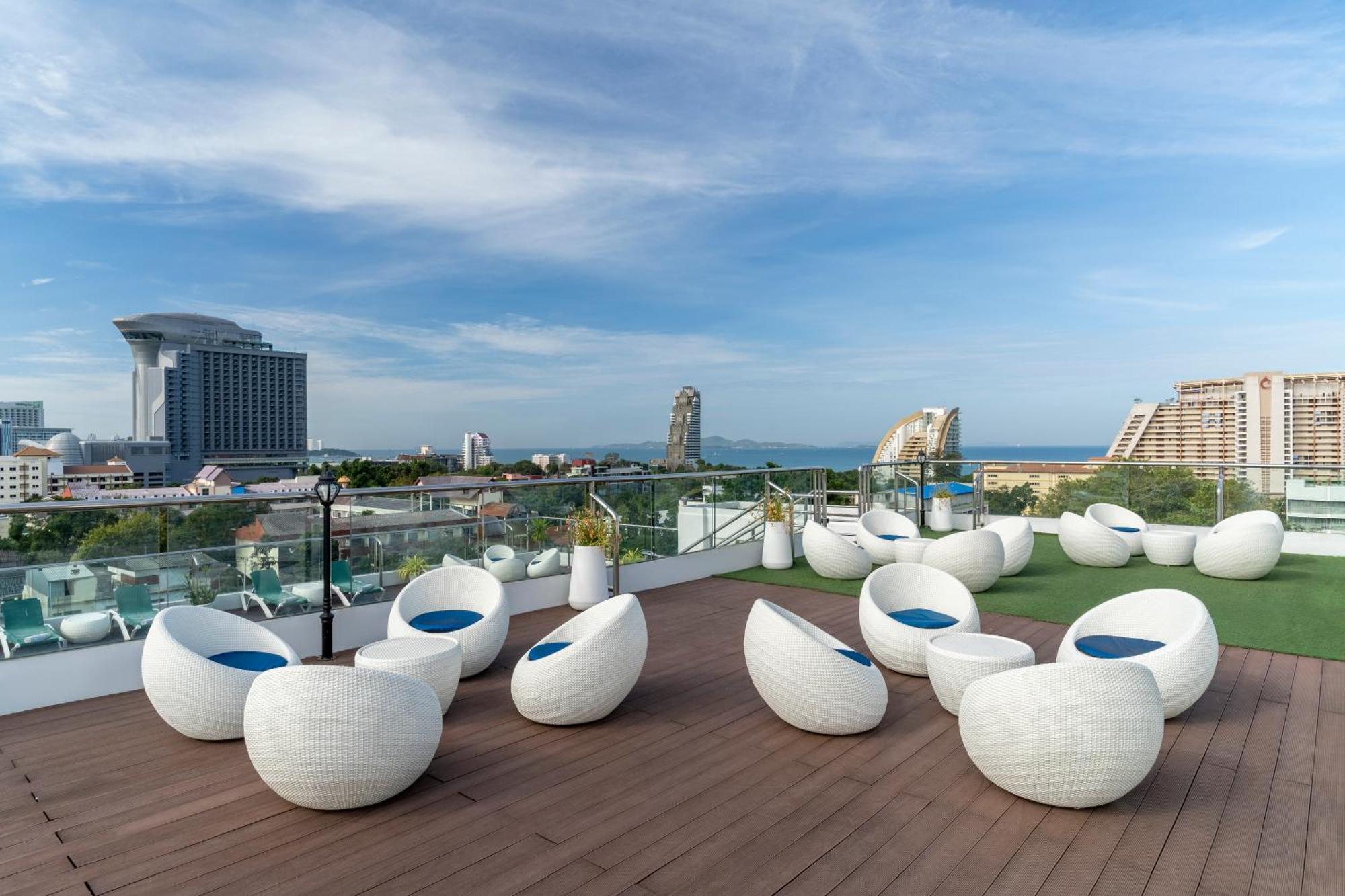 פאטאיה Blue Boat Hotel Jc מראה חיצוני תמונה